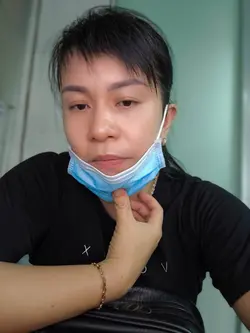 ngoan cố 