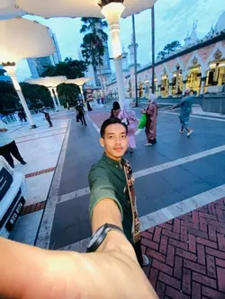 Suasana hati raya
