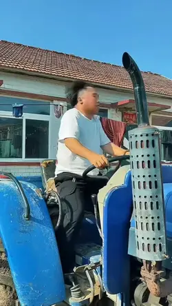 Tractor drivers 