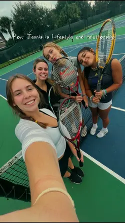Tennis Girls