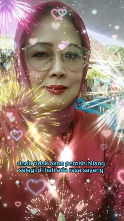 ibu-ibu Facebook 