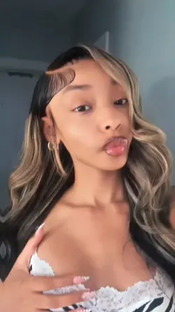 Giddy up 
