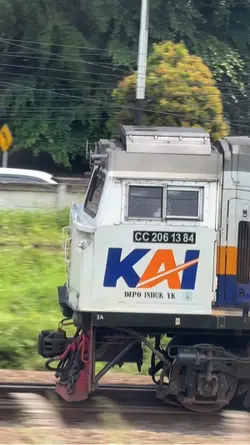 SLOWMO HOLD ON