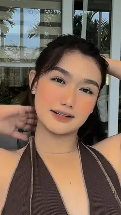 BROWN EYES