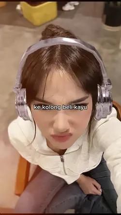 KE KOLONG BELI KAYU