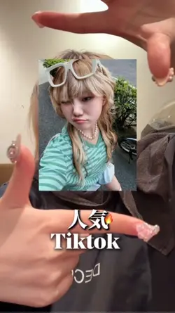 手振りダンス 写真 ビート合わせ