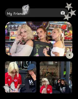 My friend 👱🏻‍♀️👩🏼