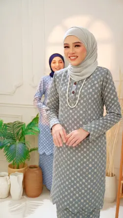 Baju raya 2025