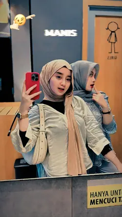 lirik estetik