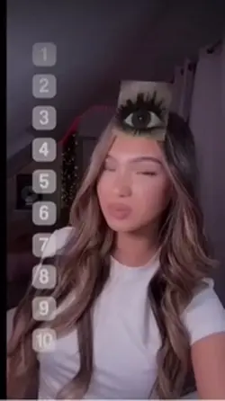 👁️