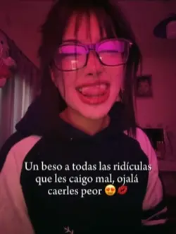 Un beso ridiculas 💋
