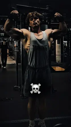 Gym skullface