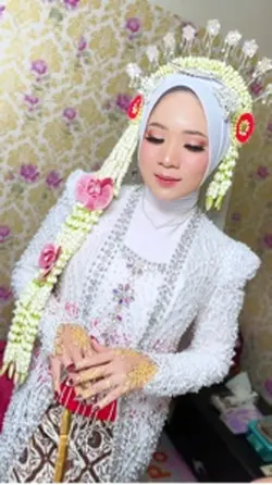 Transisi makeup