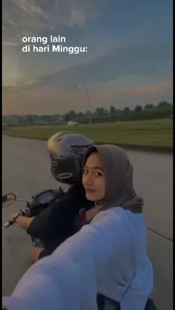 orang lain di hari 