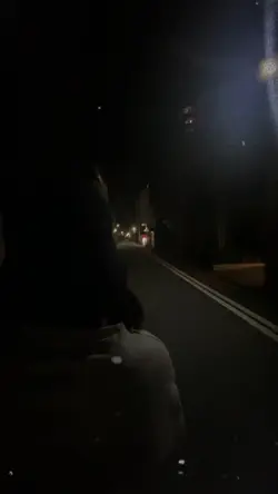 盗んバイクで走り出す