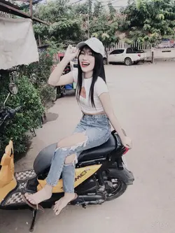ស្ទាវម្នាក់នេះមិនហ៊ានបោកគេទេខ្លាចគេថាសាវ៉ា 