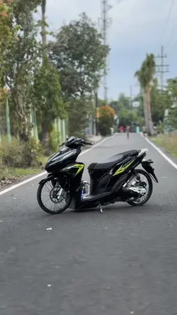 DIANTARA KAU DANA