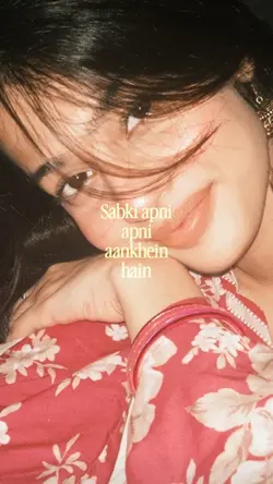 sbki apni apni ankhe