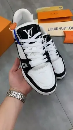 Shoes Marketing