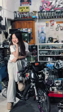 SESI POTRET AES