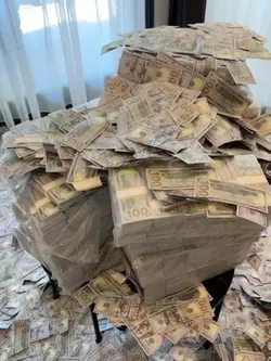 Power of money 