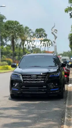 12 Video cars