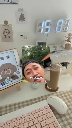 LEBIH SUKA MELAWAK 