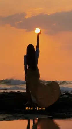HOT SUMMER NIGHT