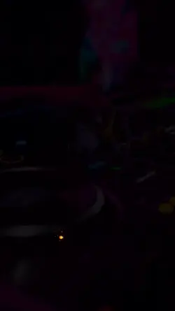DJ 