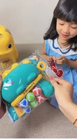 Unboxing mainan baru