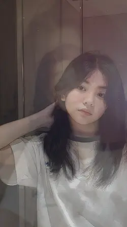 Flexing My GF