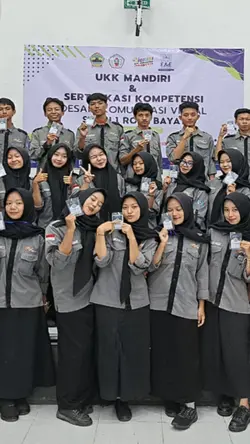 JJBERJALANKESAMPING