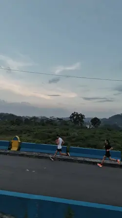 Running Slow Motion