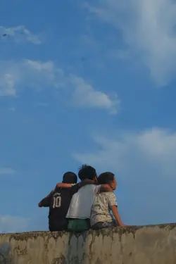anak adalah bintang