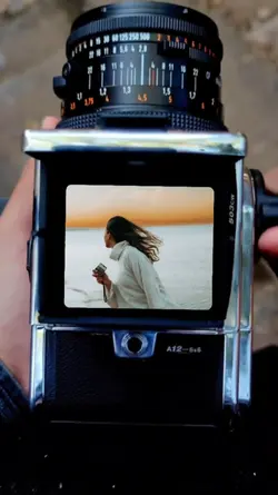 PHOTO CAMERA