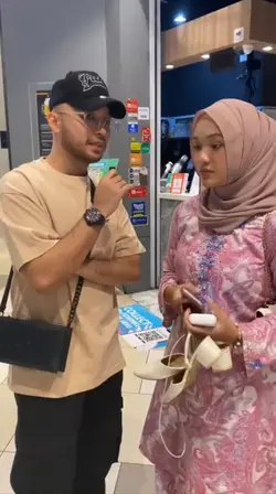 Awek 9K