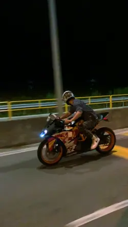 KTM RC200