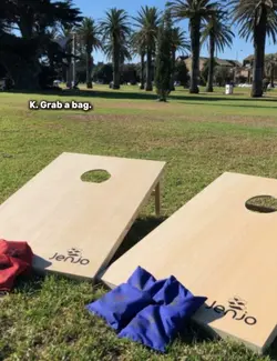 Corn hole 