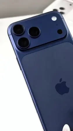 APPLE 17 EDIT TOP