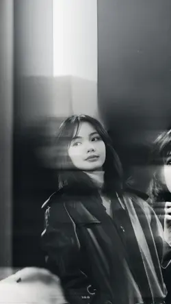 black blur