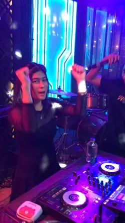 Dj party