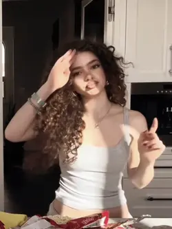 SHA SHA SHAKIRA 👅