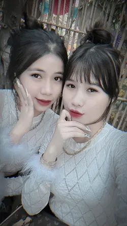 1 ảnh + màu