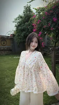 1 ảnh + Màu