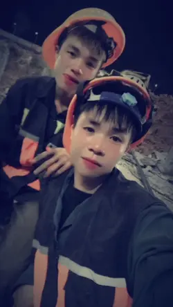 Dừng hình 1 video
