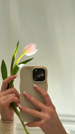 Baby sneezing trend