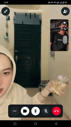 VIDEO CALL WHATSAPP 