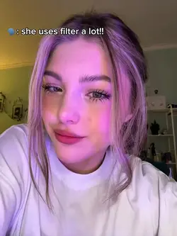 SHE USES FILTER