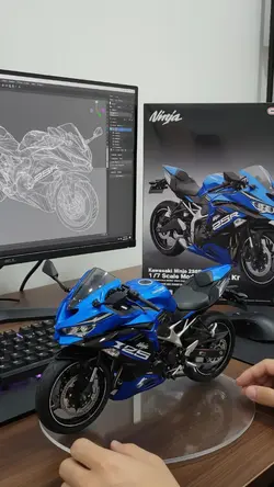 Cek miniatur motor