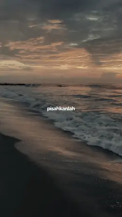 pisahkanlah bulan